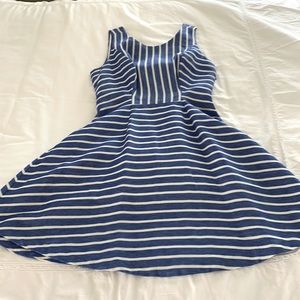Vineyard Vines Dress